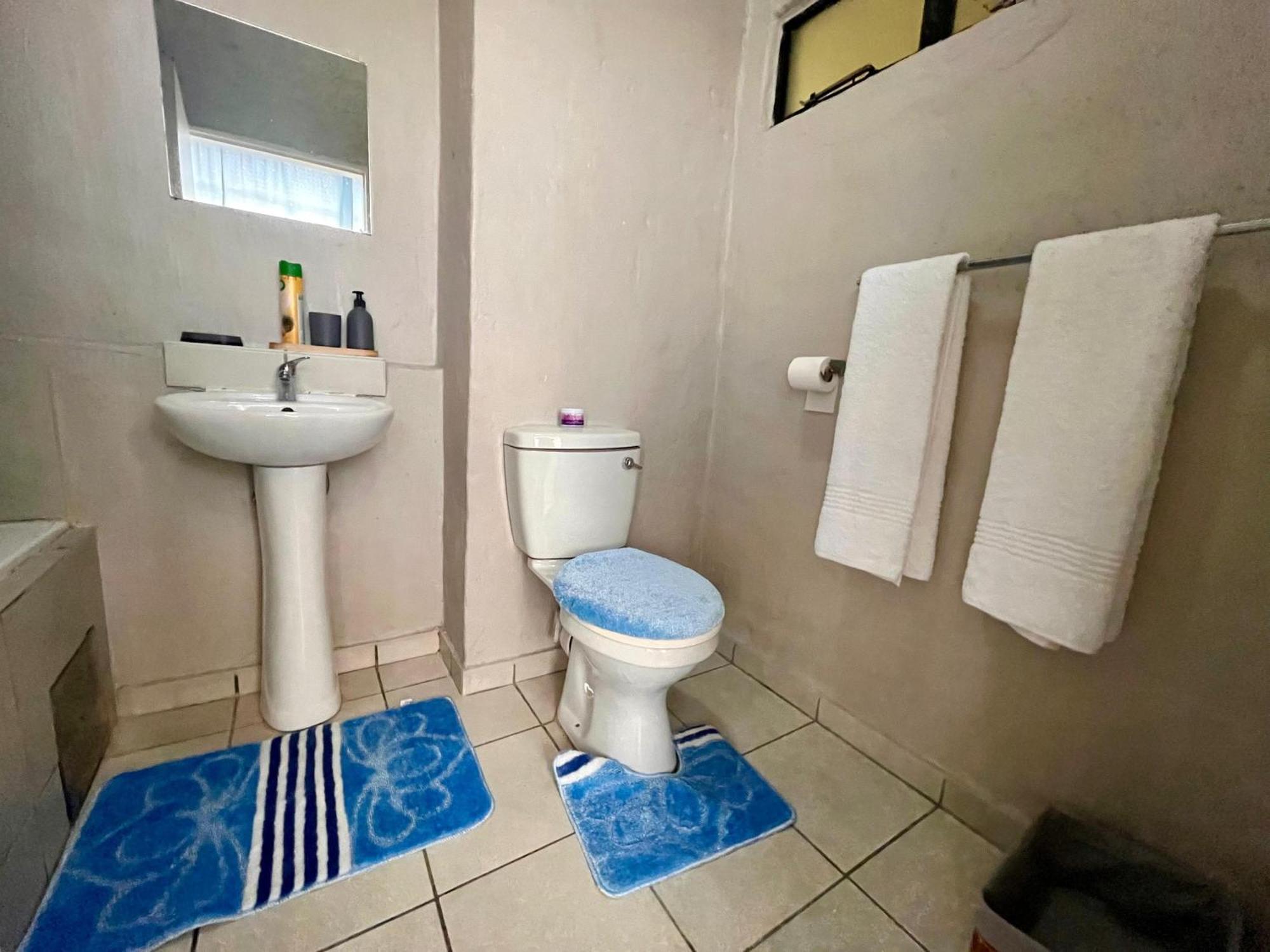 Close Curtains Maboneng Apartment Johannesburg